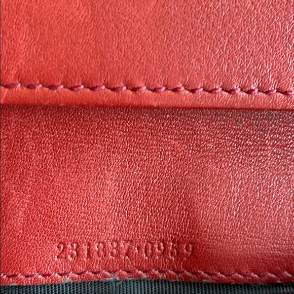 Gucci leather wallet - Picture 7 of 7